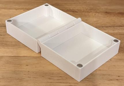 Parametric Magnetic Hinged Box