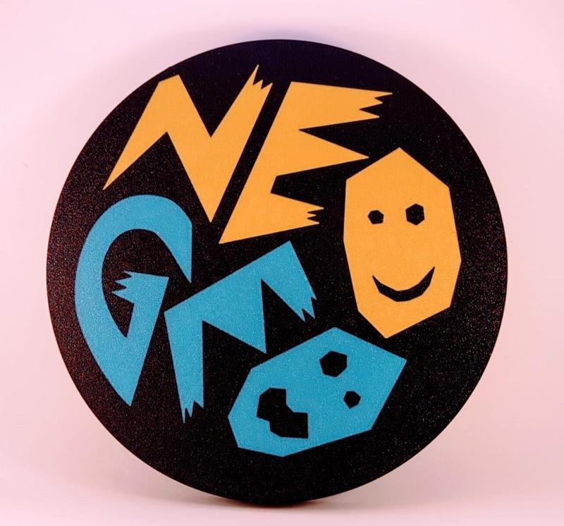 Neo Geo display piece and magnet sign.