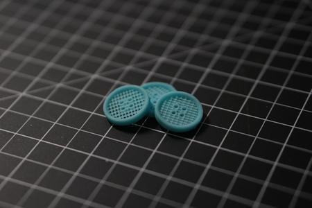 Lattice Button