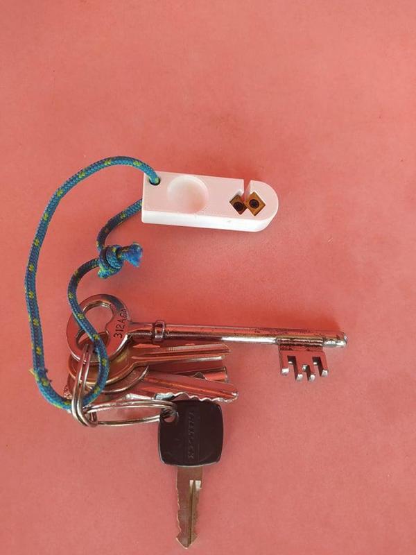 KNIVES SHAPENING JIG