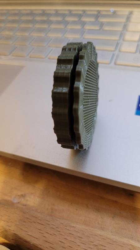 isopod or other invert/ terrarium vent