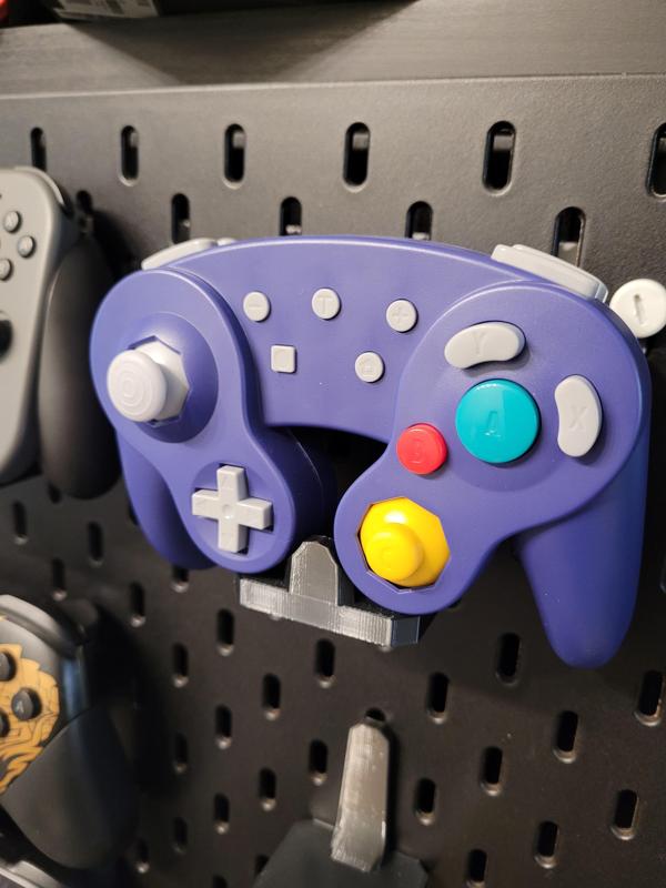 GameCube Controller Holder