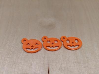 Halloween pumkin keychain