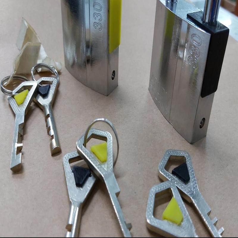 Color Coded CLIPS for Keys and Padlocks