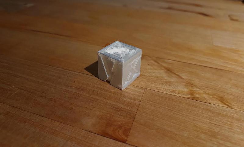 Simple X, Y, Z axis print test/calibration cubes.