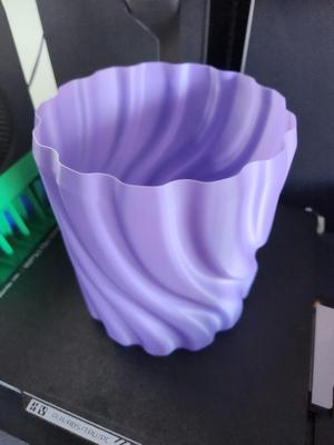 Spiral vase