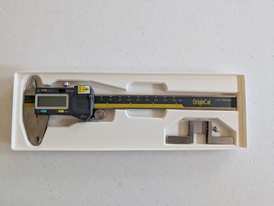 Gridfinity tray for iGAGING 6" caliper