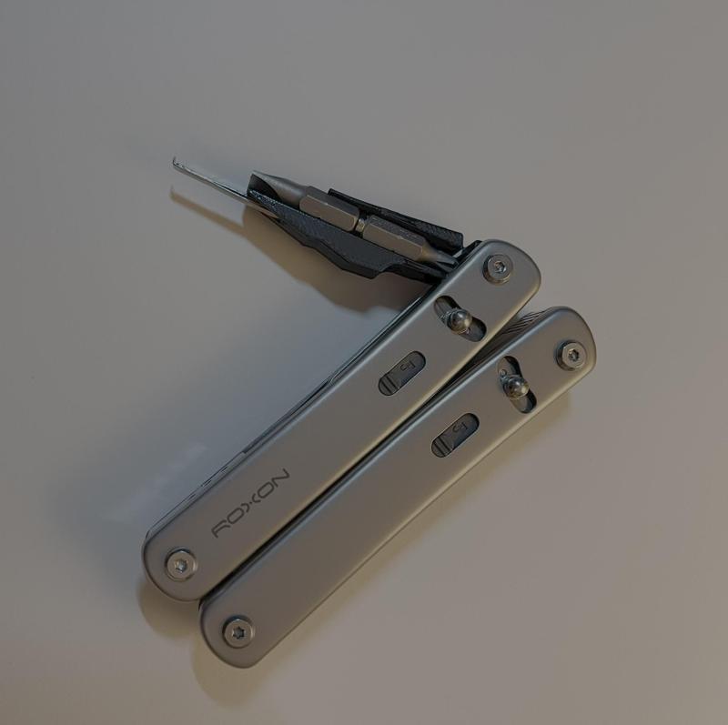 Bit Holder With Tweezers for Roxon Flex