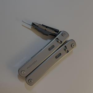 Bit Holder With Tweezers for Roxon Flex