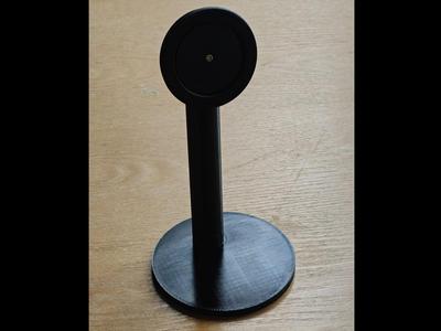 Chargerless Magsafe stand