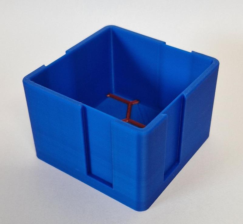 Catch-All Trays Container 70x70