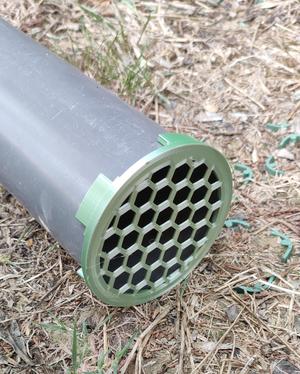 Grid for PVC pipe 80 mm. Grille PVC 80 mm