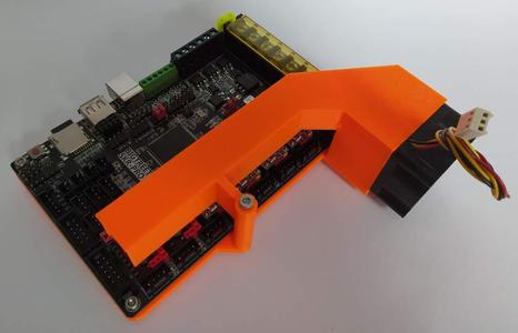 SKR PRO 1.1 holder with 40mm fan