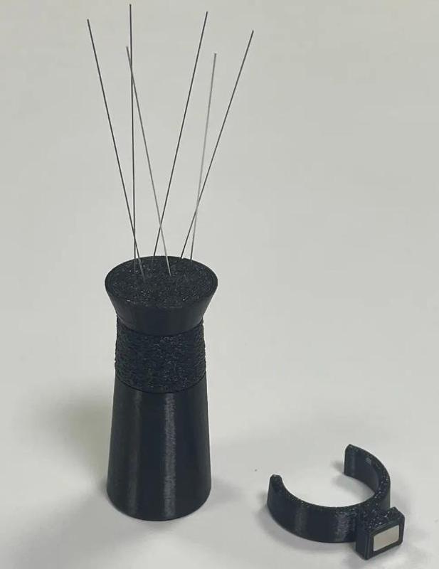 WDT tool with variable needle angle