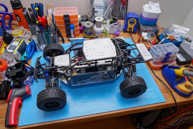 HobbyKing H-King Desert Fox camera payload mounts