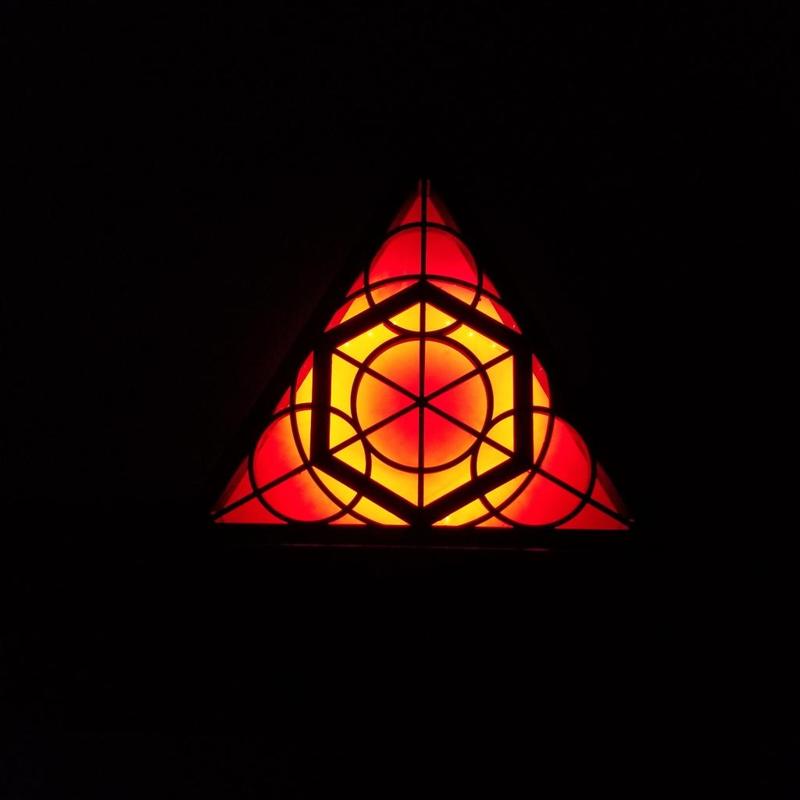 Geometric WiFi-Controlled RGB Light (Triangle Edition!)