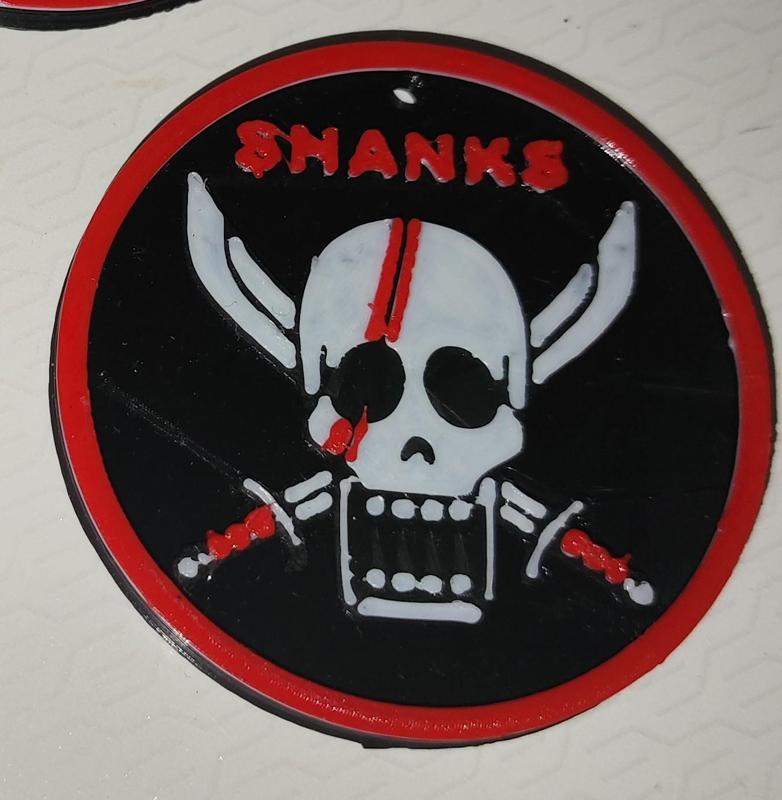 Shanks Red-Haired Crest One piece key ring