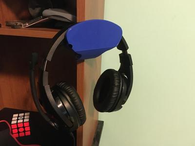 Headphone or Headset Stand
