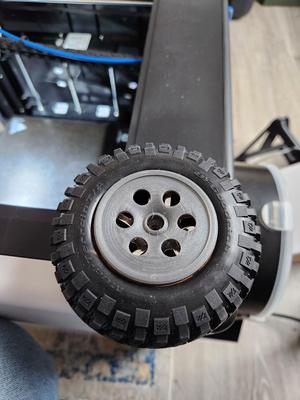 Traxxas wheel hubcaps