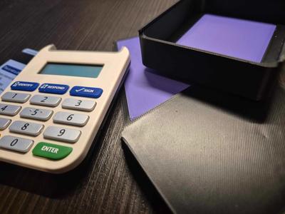 PINSentry Online Bank Card Authenticator Safe