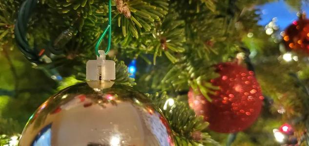 Replacement Christmas Ornament Cap   