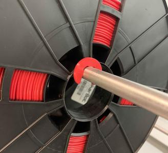 E-clip for spool holders