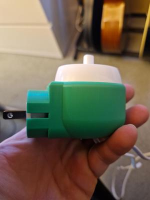 Oral B Wall Plug Charger stand fits EU and US cords