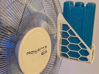 Fan mounted ice pack aka poor man's air condition