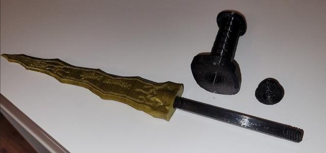 Dark One Dagger - "poison claw" no glue, just a screw