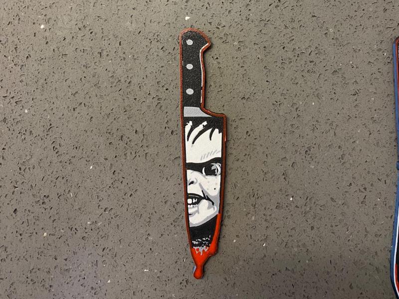 chucky two sided knife