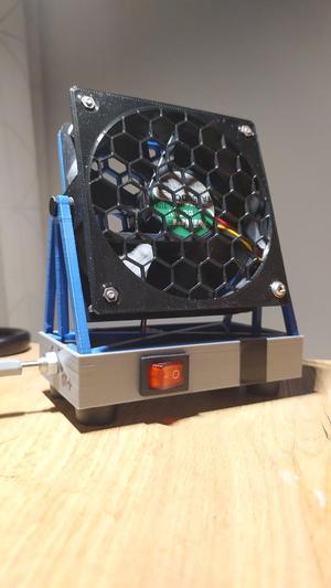 fan holder