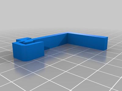 Perfo board clip for plastic takeaway boxes