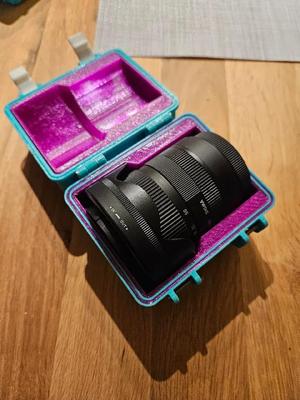 Sigma 18-50mm F/2.8 X-Mount Rugged Box   