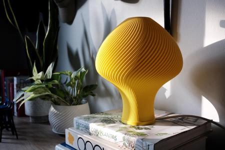 FungiTwist Lamp