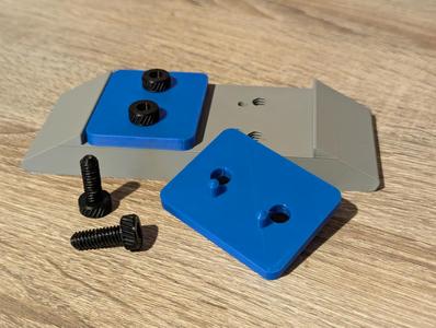 Double clamping sanding block in multiple sizes