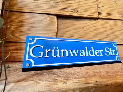 Grünwalder Straße street sign