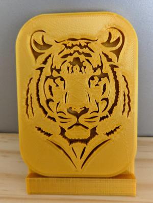 Tigre d'après découpe sur bois