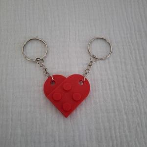 2-piece Lego-style heart keyring