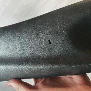 Seat Plug   