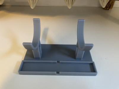 Simple Savi Lightsaber Stand (For Resin Printers)