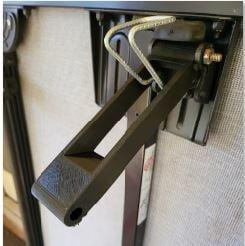 Ram 1500 -  Soft Tonneau Bed Cover Latch