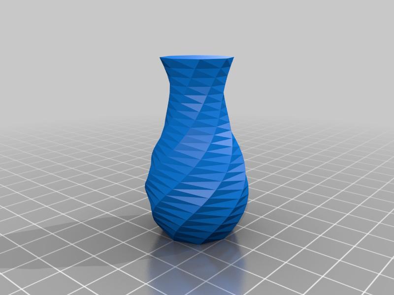 Wide Base Shimmering Donnetta Vase