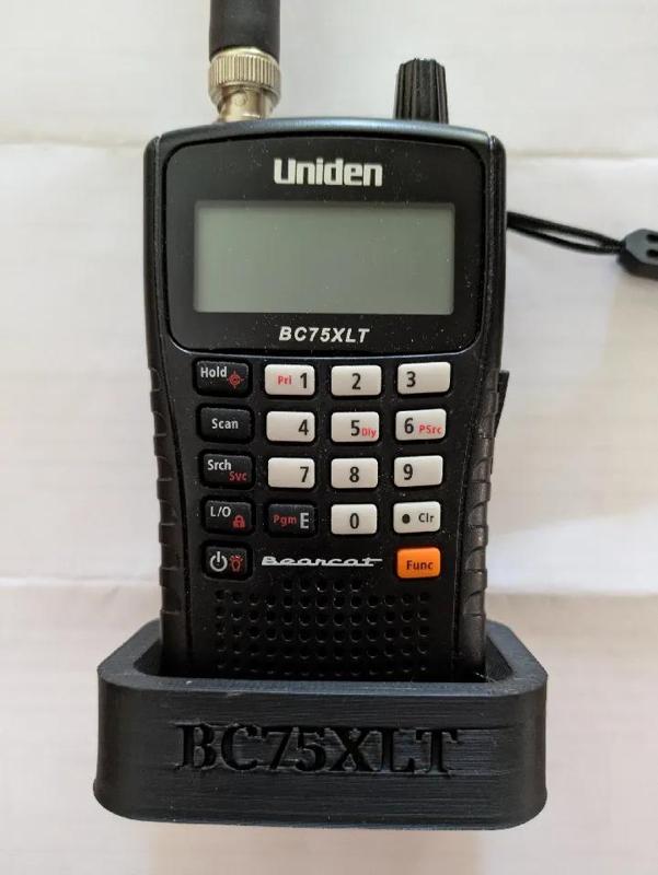 Desk stand for Bearcat 75XLT scanner   