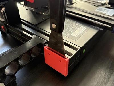 Bed scraper holder