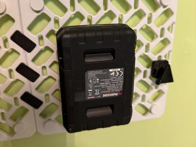 Skadis holder battery Parkside X20V