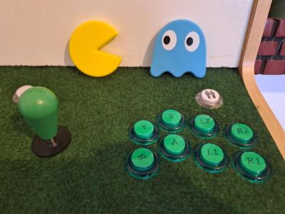 Pac-Man & Ghosts – Multicolor Diorama