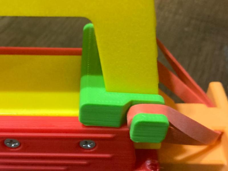 Hot Wheels-Compatible Launcher Rubber Band Mount