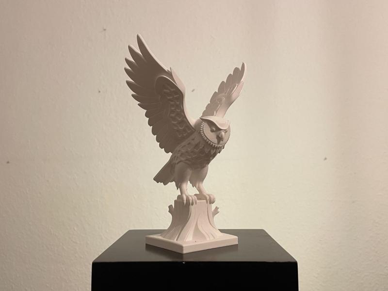 Owl on Tree Stump, Hexa Sculpture