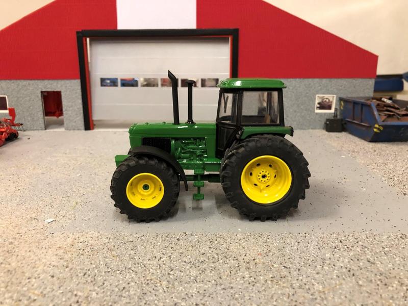 Frontaxle kit for ERTL John Deere 4440 (Not Britains 4450!)