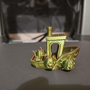 Benchy Halloween